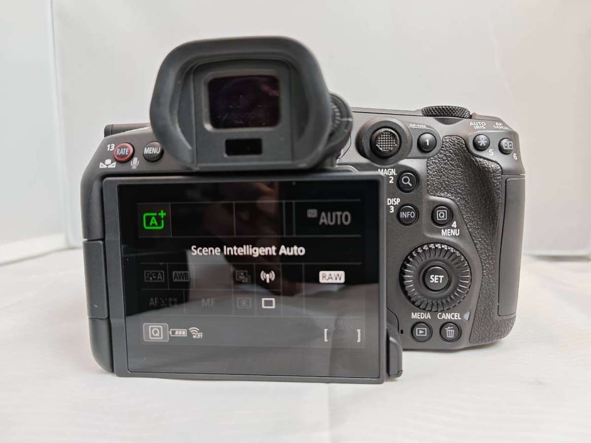 Canon EOS R5 C Full-Frame Cinema Camera Body  Excellent Condition