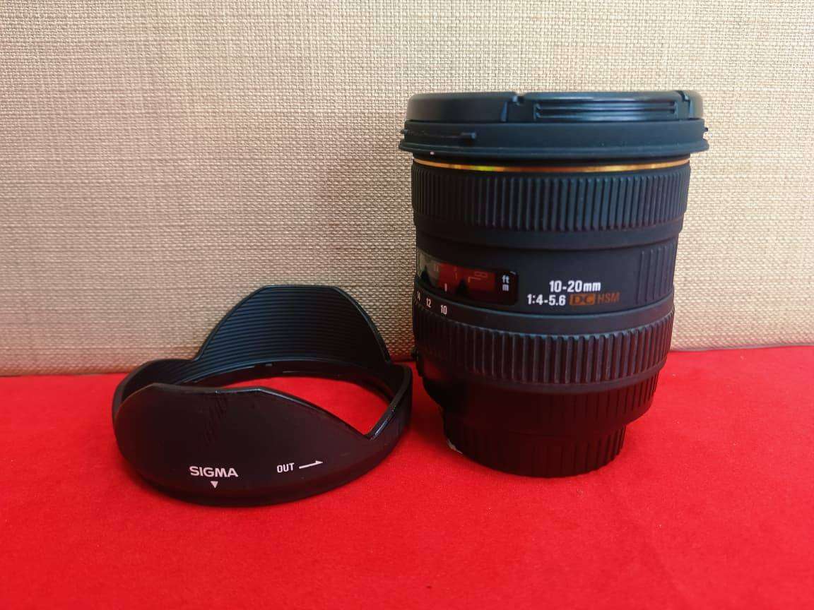 Sigma 10-20mm F4-5.6 EX DC HSM Wide-Angle Lens for Canon EF