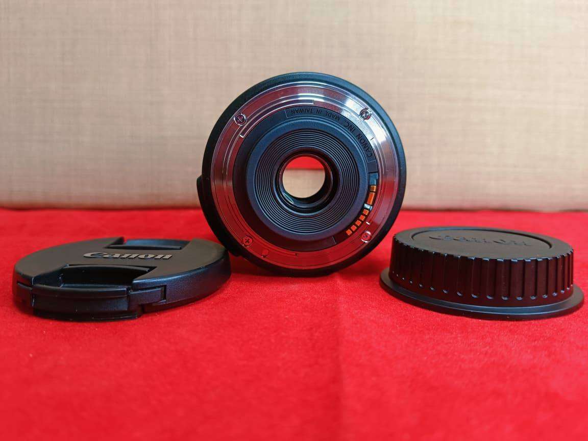 Canon EF-S 18-135mm f/3.5-5.6 IS STM Standard Zoom Lens