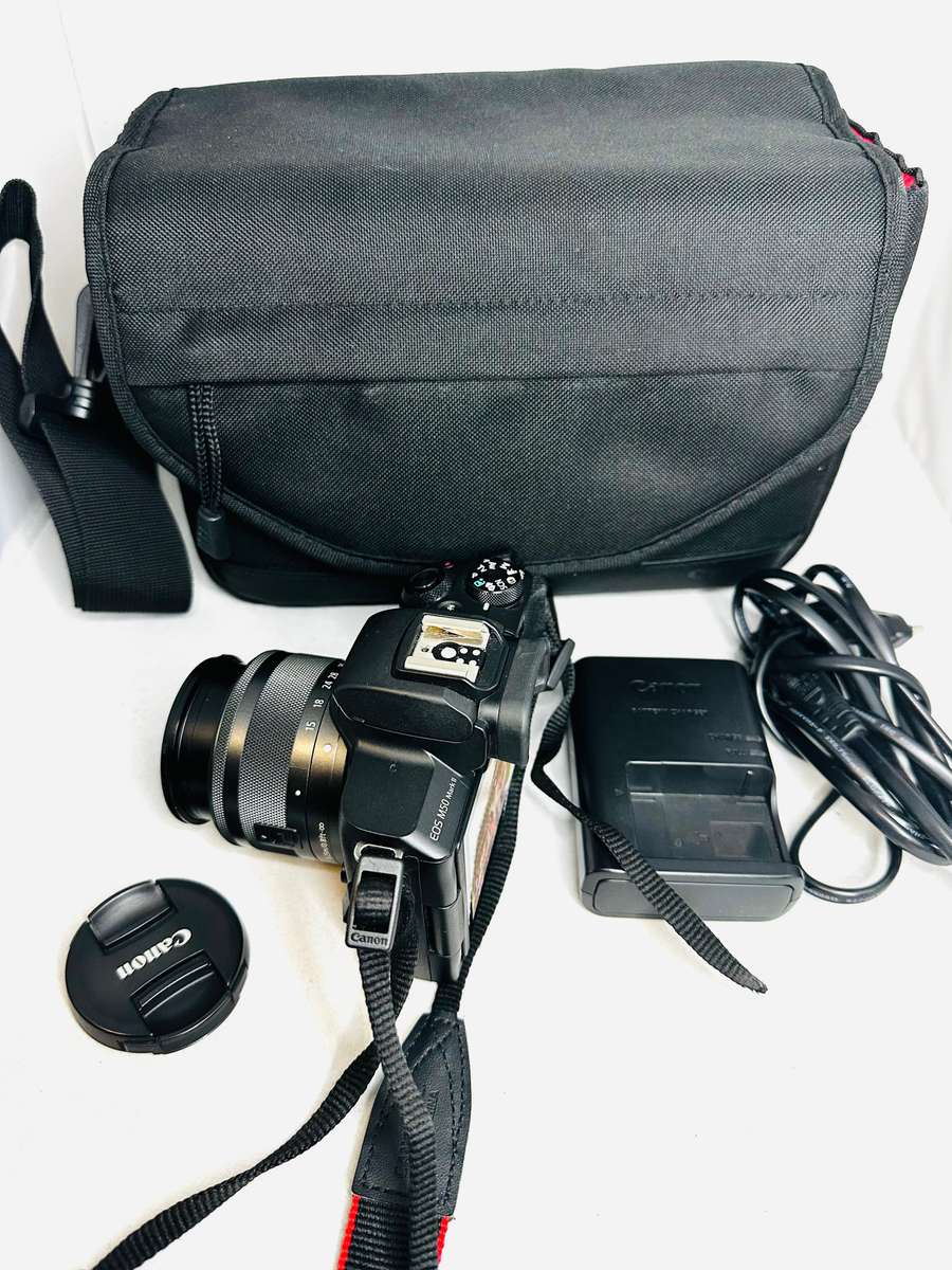 CANON EOS M50 mark II Mirrorless camera with lens and accessories