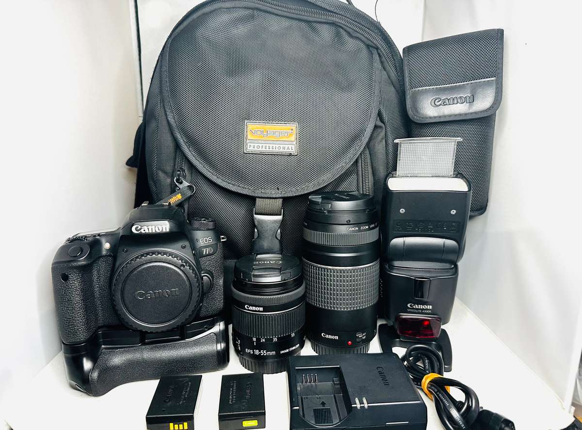 Canon EOS 77D with 2 Lens and + Speed light & accessories