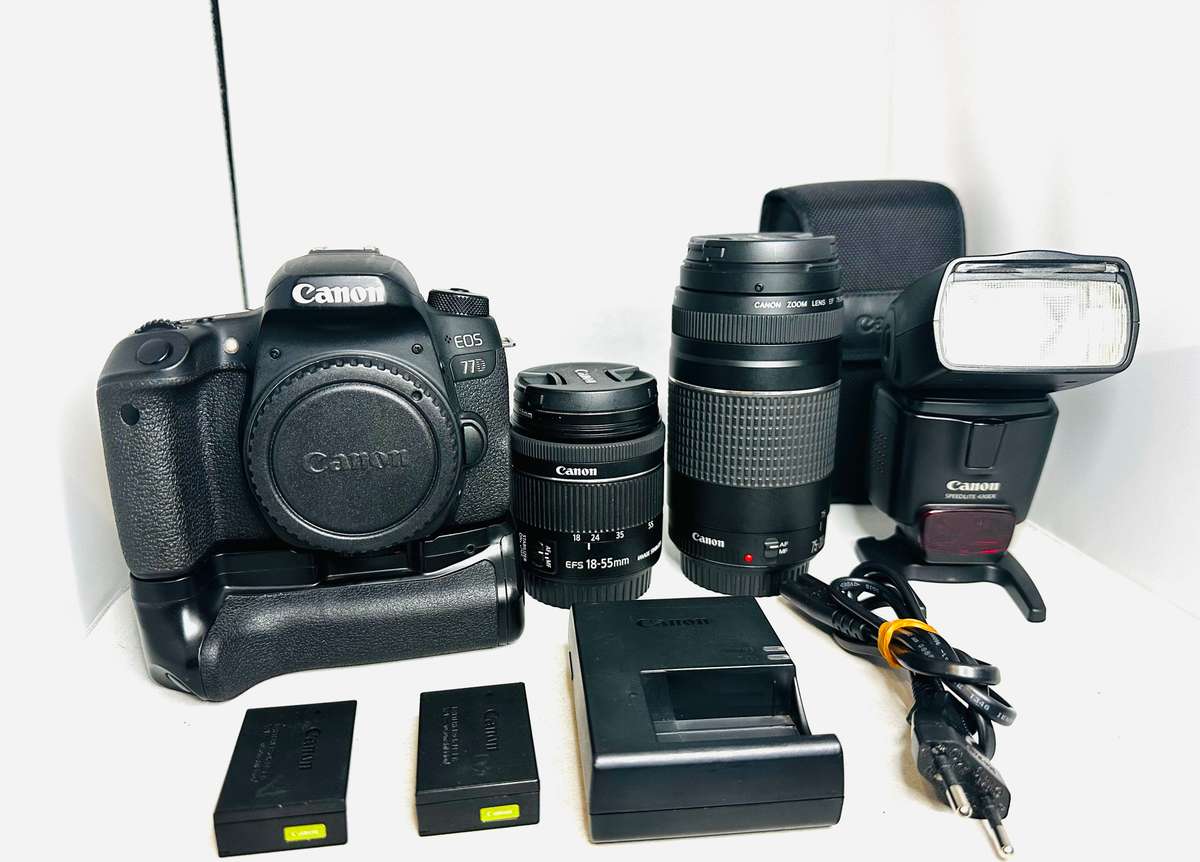 Canon EOS 77D with 2 Lens and + Speed light & accessories