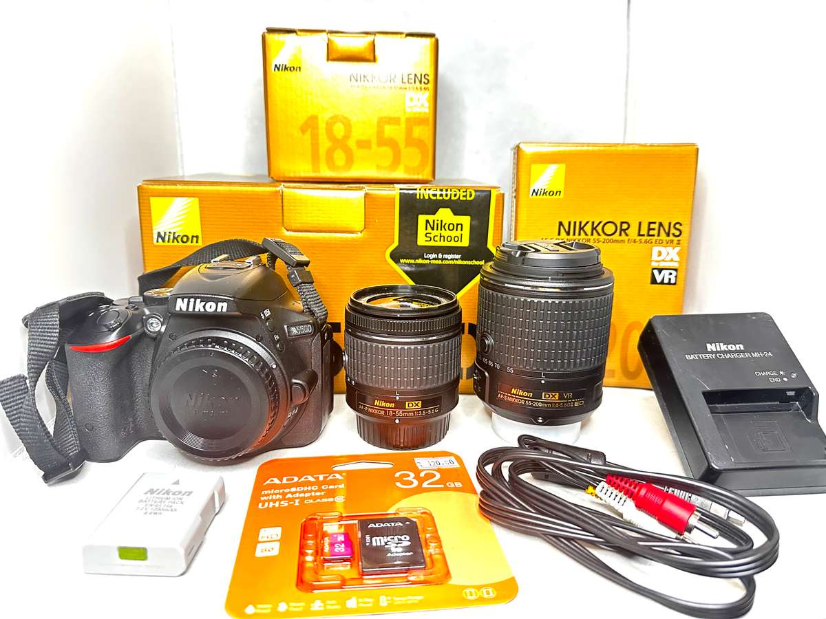 Nikon D5500 DSLR Camera With  Nikon 18-55mm  DX Lens Nikon 55-200mm DX VR Lens Shutter count 2567