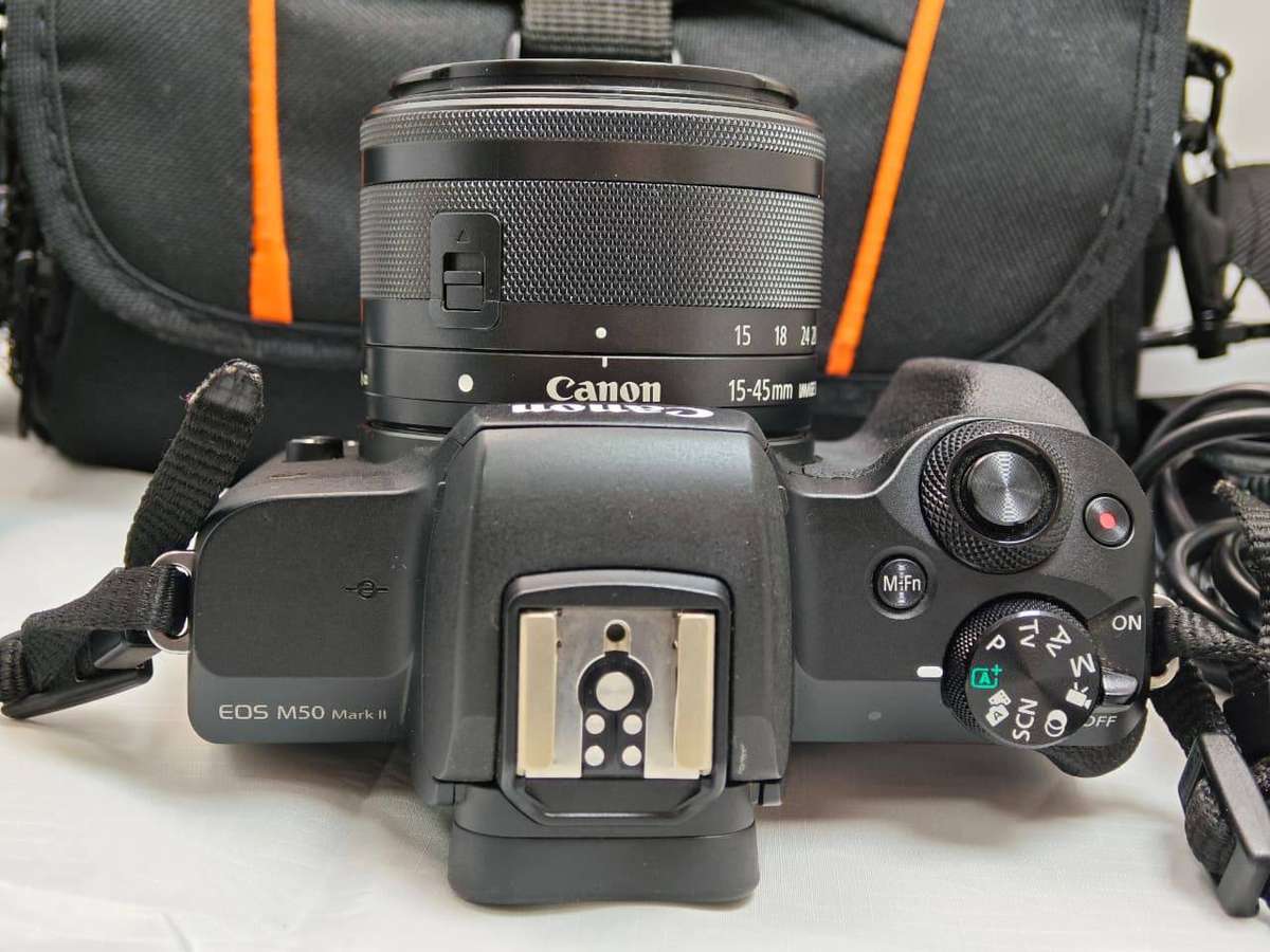 Canon EOS M50 Mark II Mirrorless Camera Kit | EF-M 15-45mm IS STM | 24.1MP | Excellent Condition