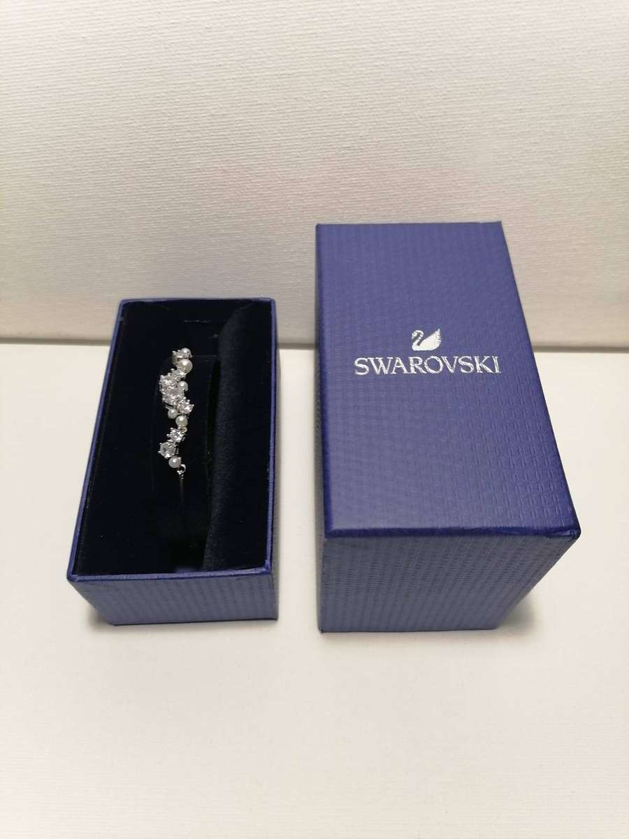 *** Swarovski Constella Crystal Pearl Bangle SKU: 5705618***