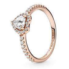 Pandora Sparkling Elevated Heart Ring