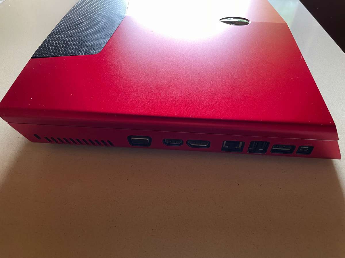 Alienware M17x R2 Gaming Laptop