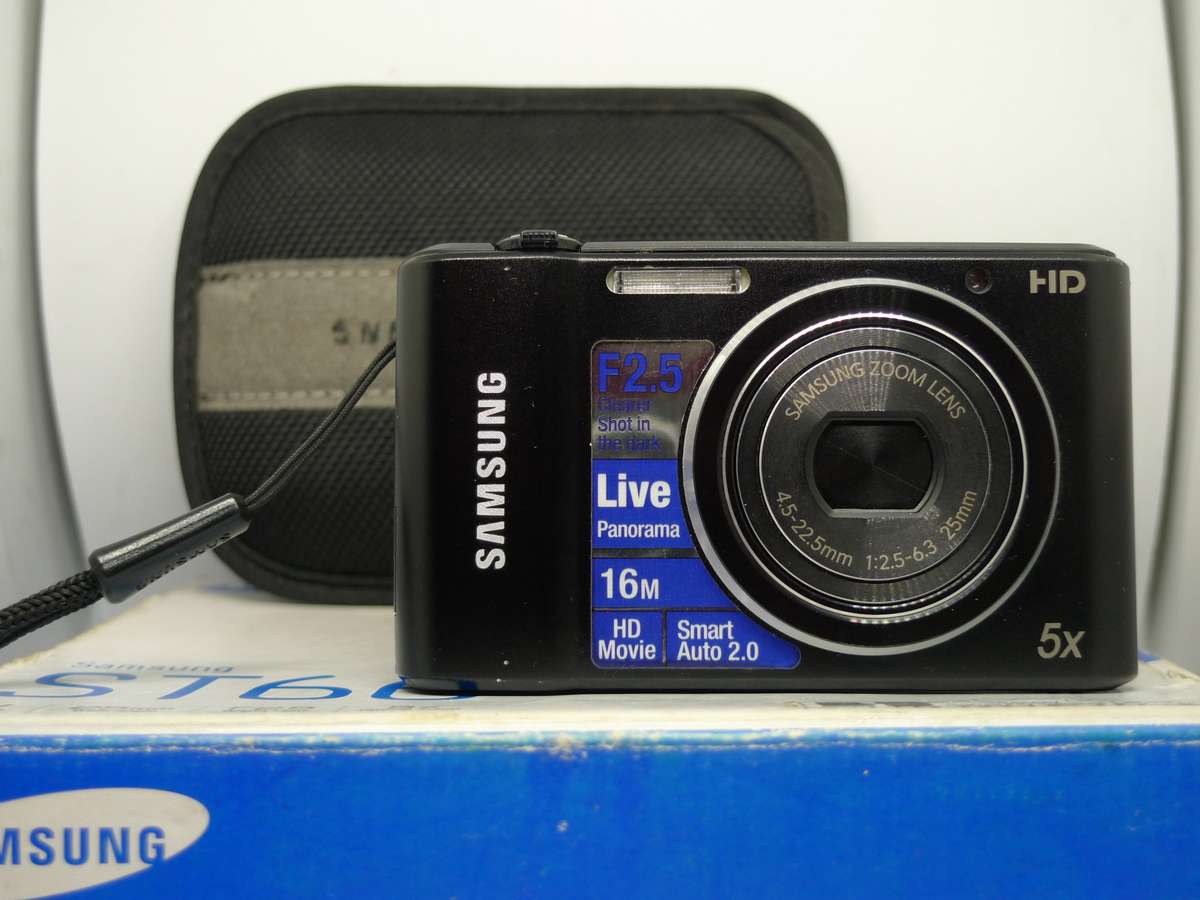 Samsung ST66 - 16 Megapixels - 5x Optical Zoom