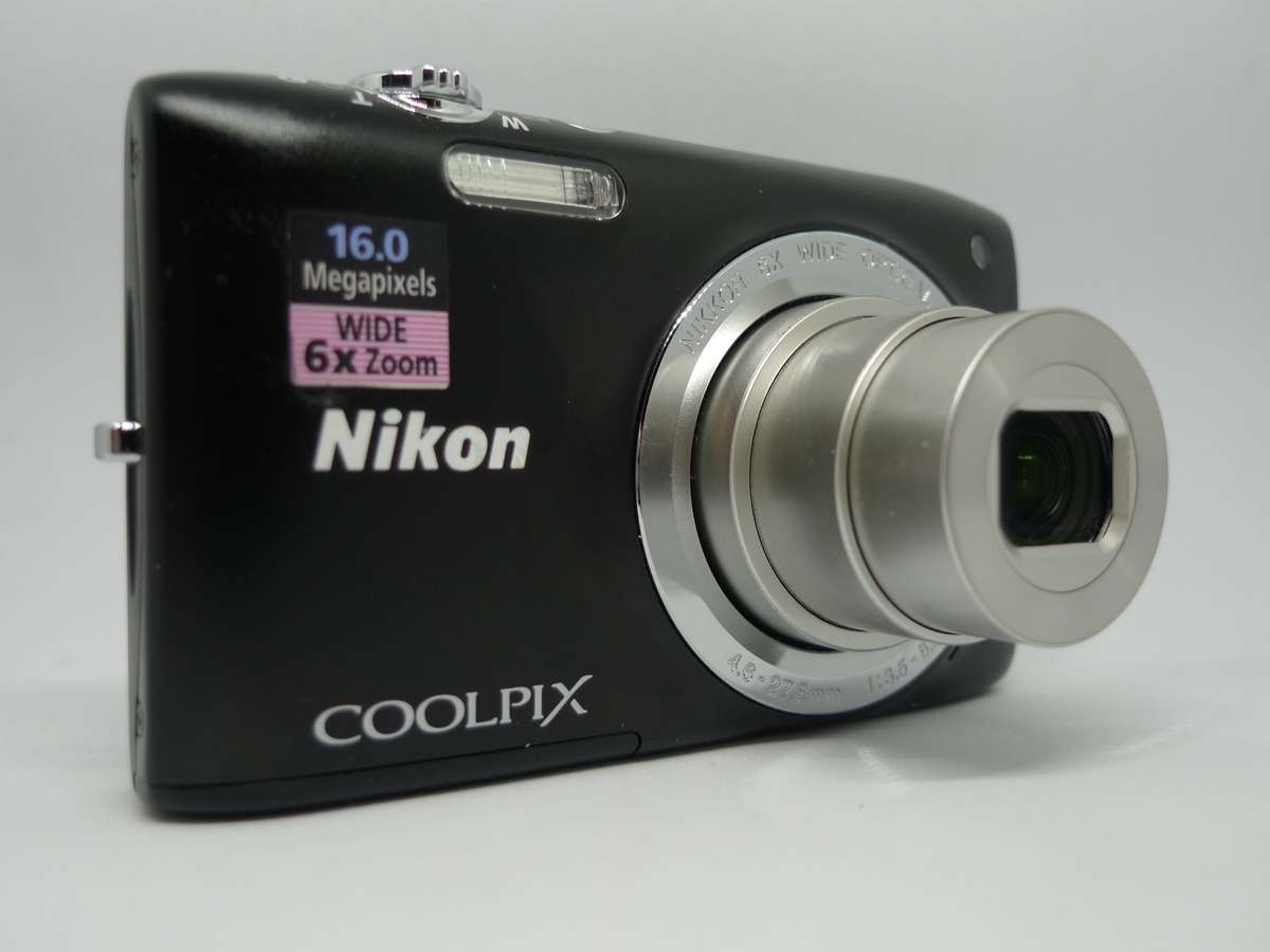 Nikon Coolpix S2700 - 16 Megapixels - 6x Optical Zoom