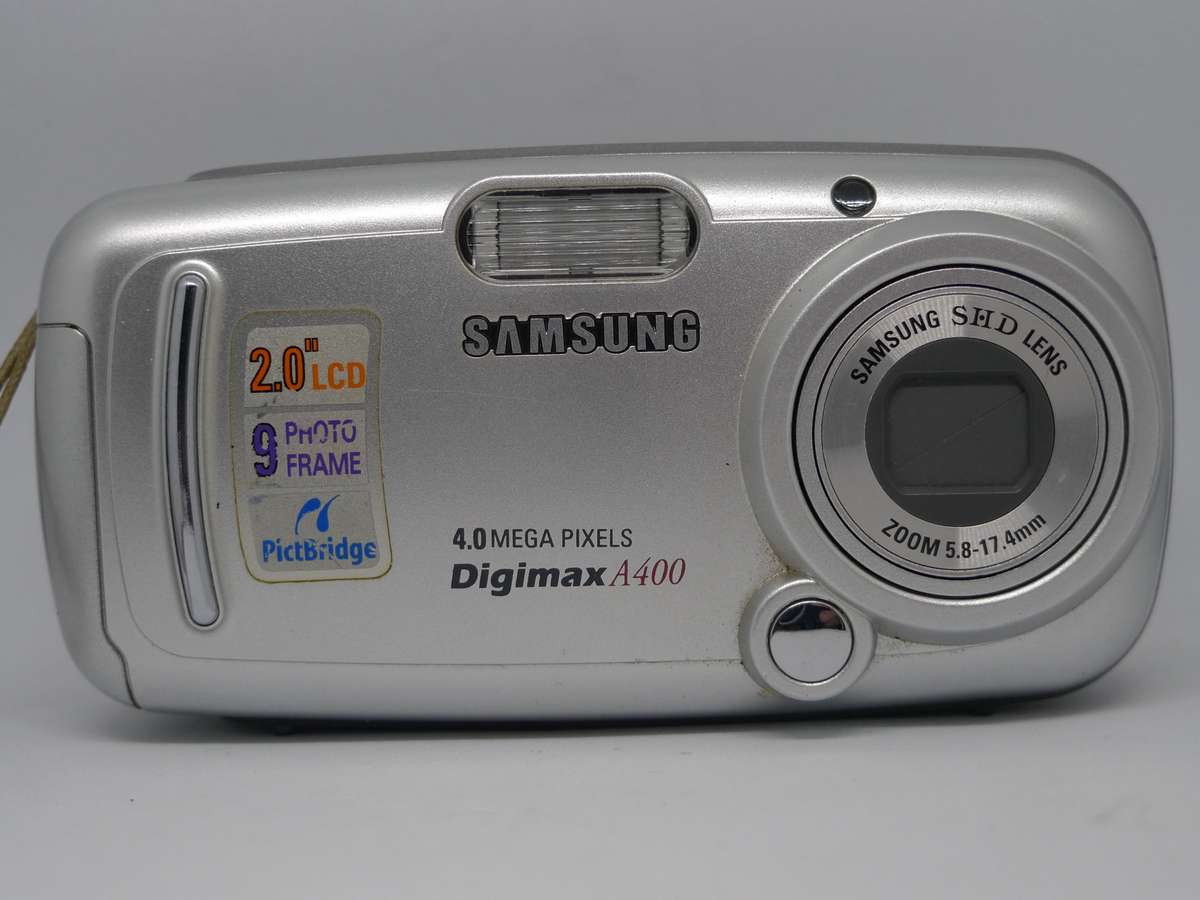 Samsung Digimax A400 - 4 megapixels - 3x optical zoom