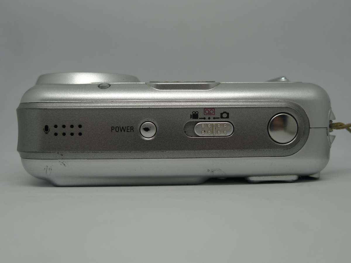 Samsung Digimax A400 - 4 megapixels - 3x optical zoom