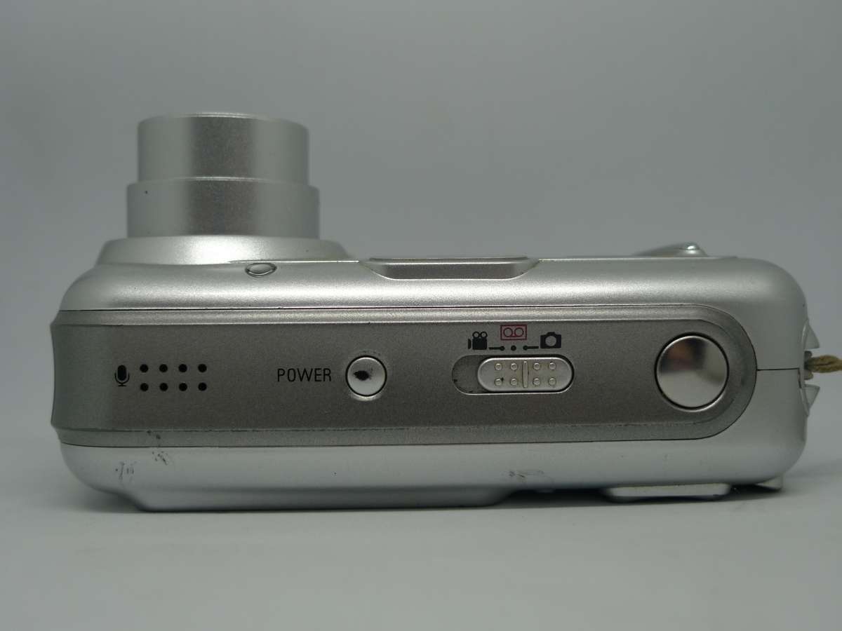 Samsung Digimax A400 - 4 megapixels - 3x optical zoom