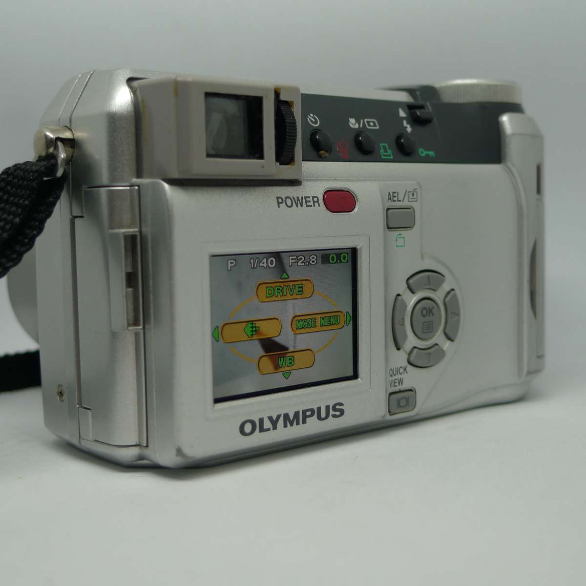 Olympus C740 | 10x Optical Zoom | 3.2 Megapixels