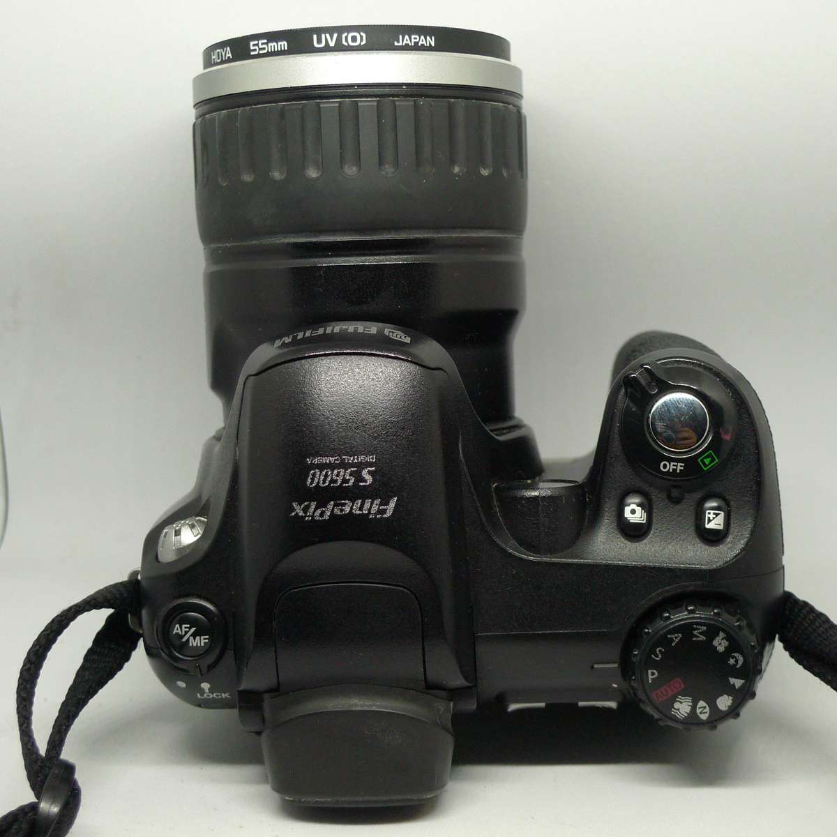 Fuji Finepix S5600 | 10x Optical Zoom | 5.1 Megapixels