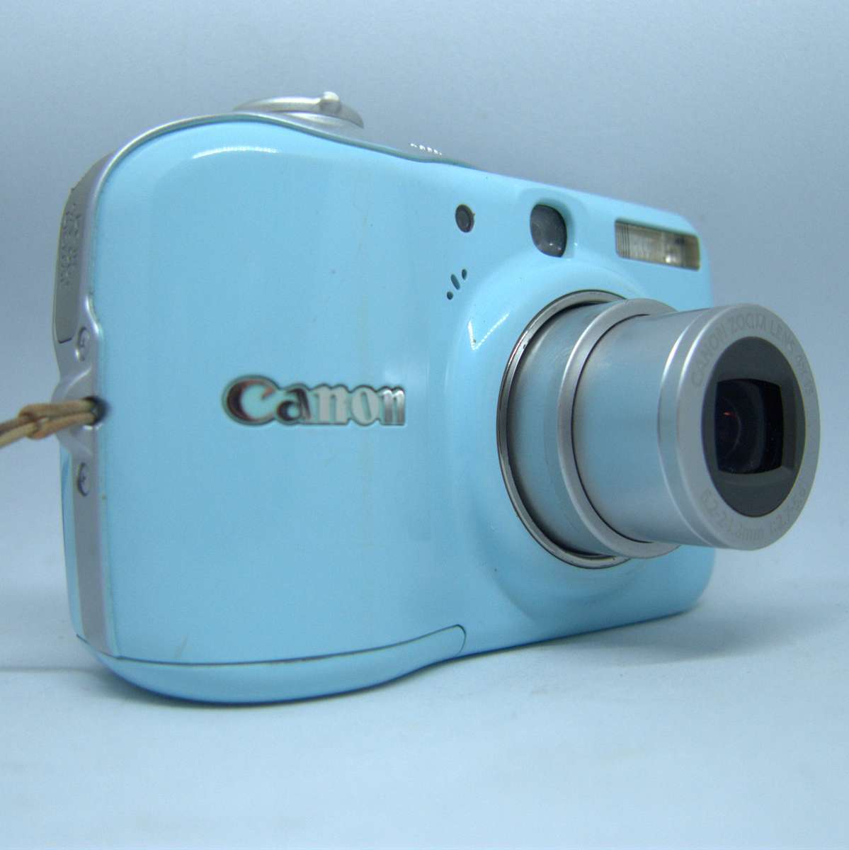 Canon Powershot E1 - 10 Megapixels - 4x Optical Zoom
