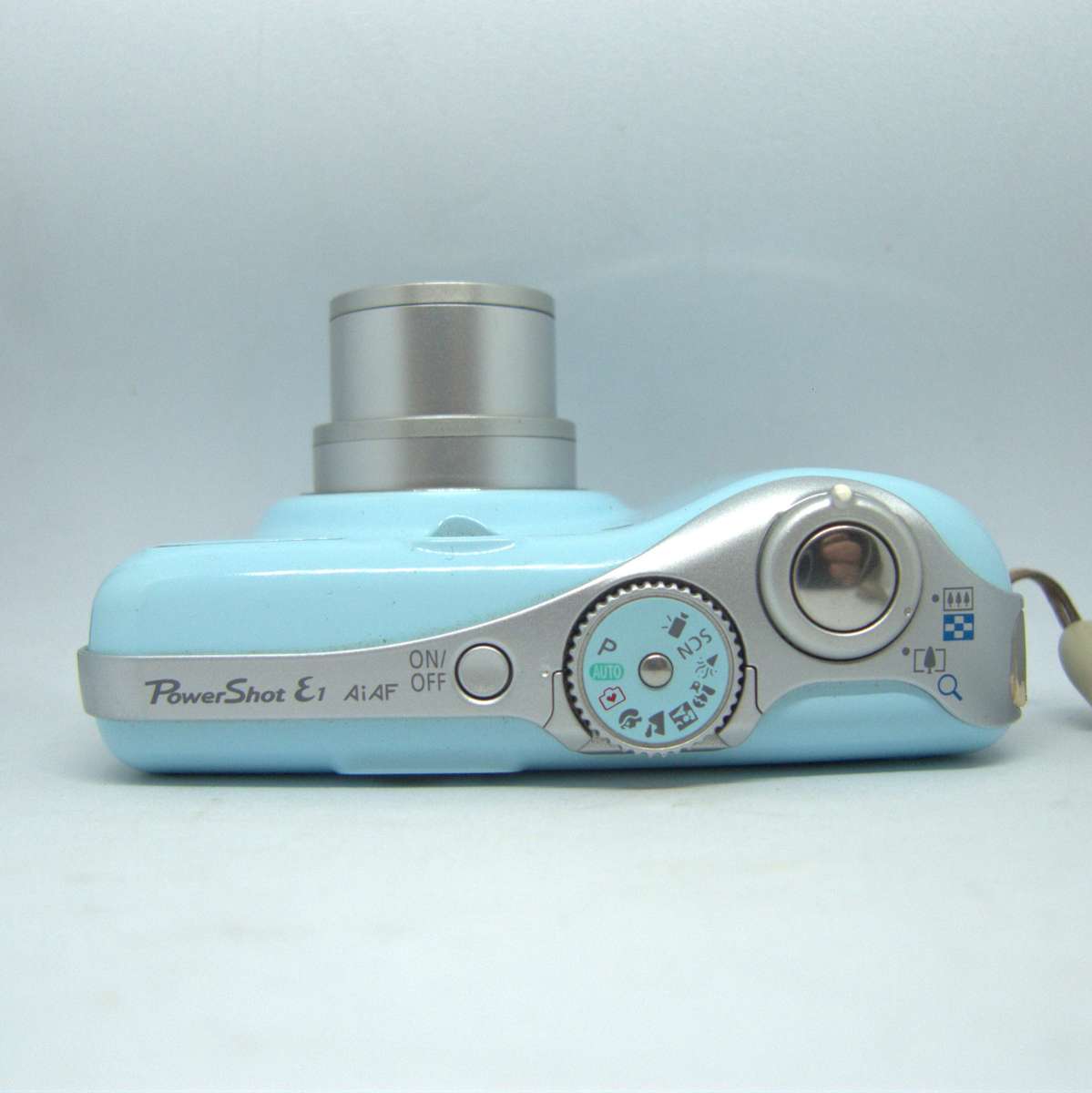 Canon Powershot E1 - 10 Megapixels - 4x Optical Zoom