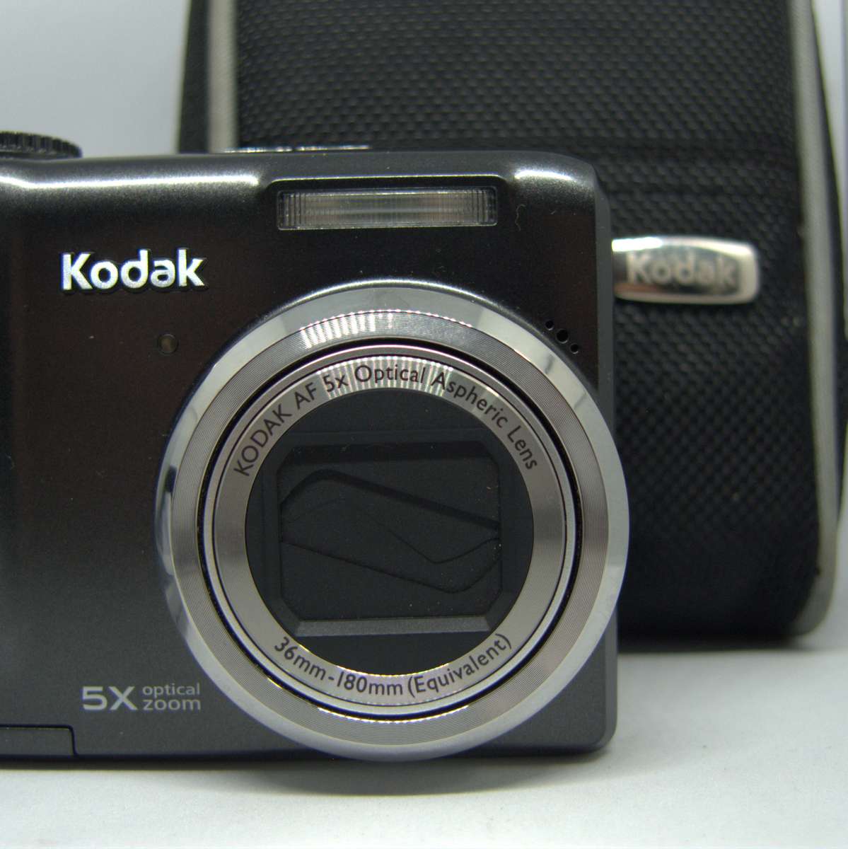 Kodak EasyShare Z885 - 5x Optical Zoom - 8 Megapixels