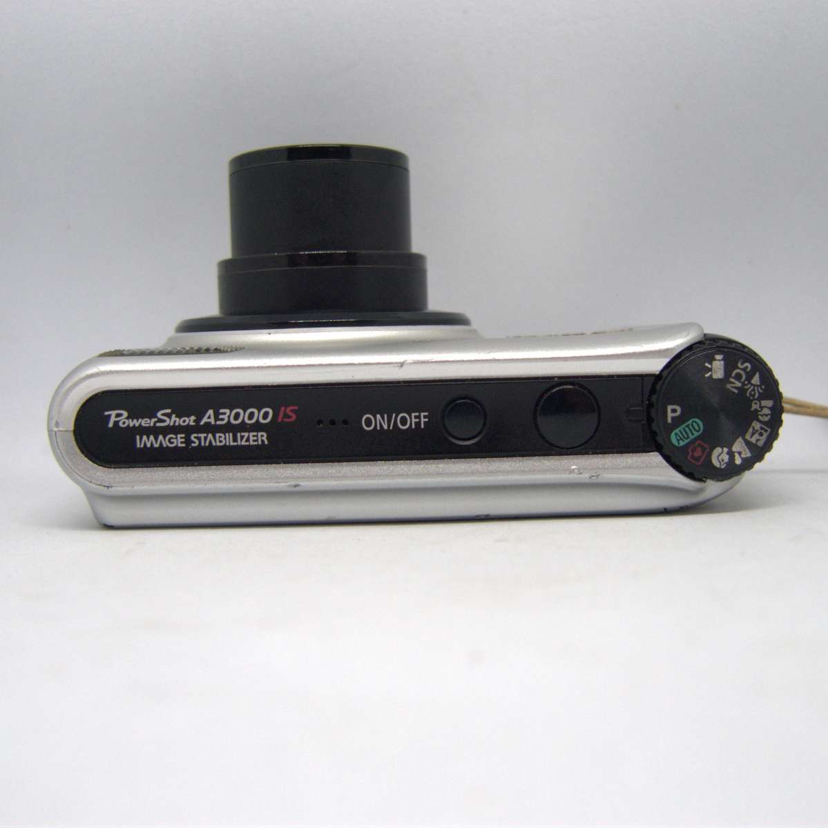 Canon Powershot A3000IS - 10 Megapixels - 4x Optical Zoom