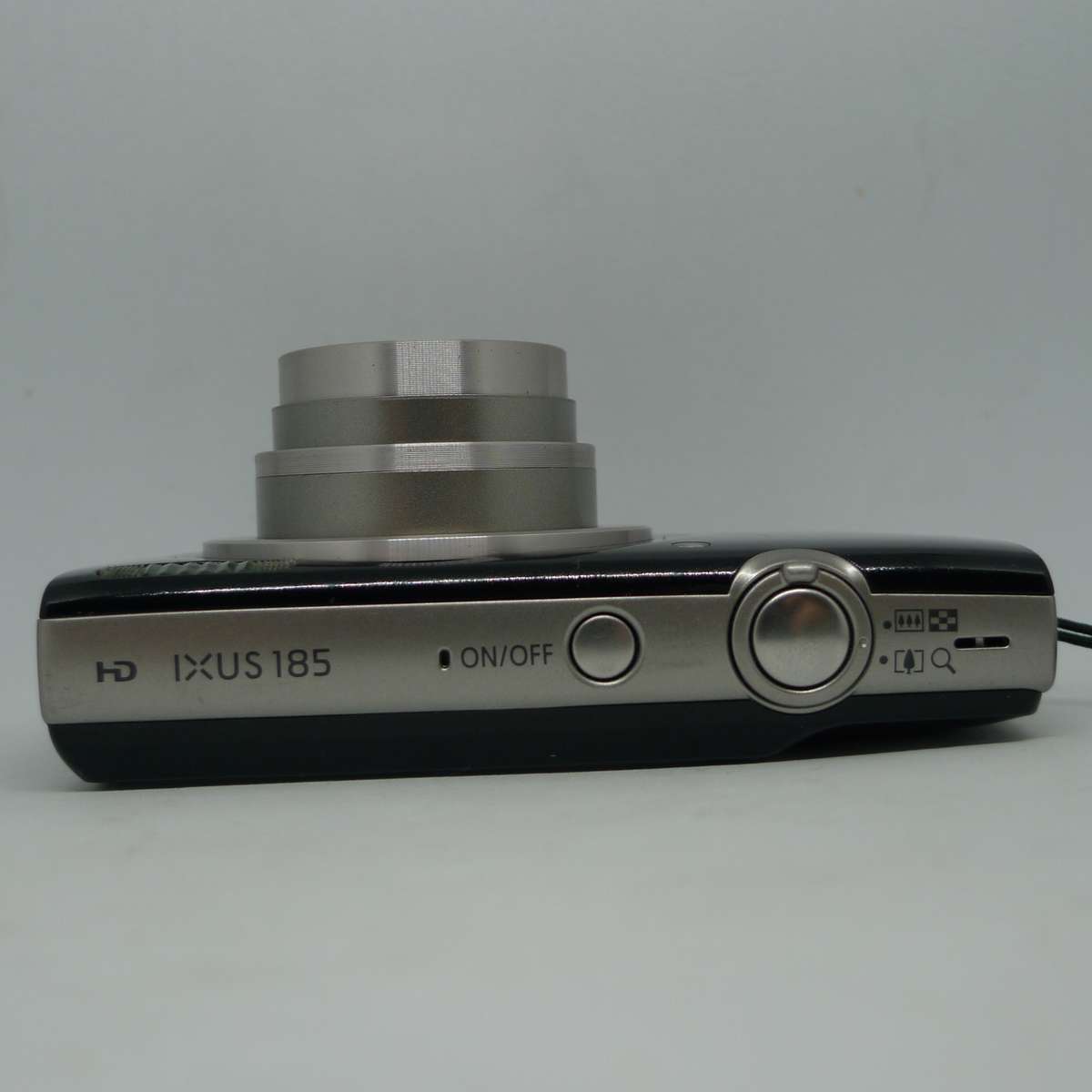 Canon IXUS 185 - 20 Megapixel - 8x Optical Zoom