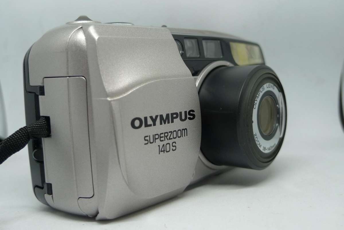 Olympus Superzoom 140S