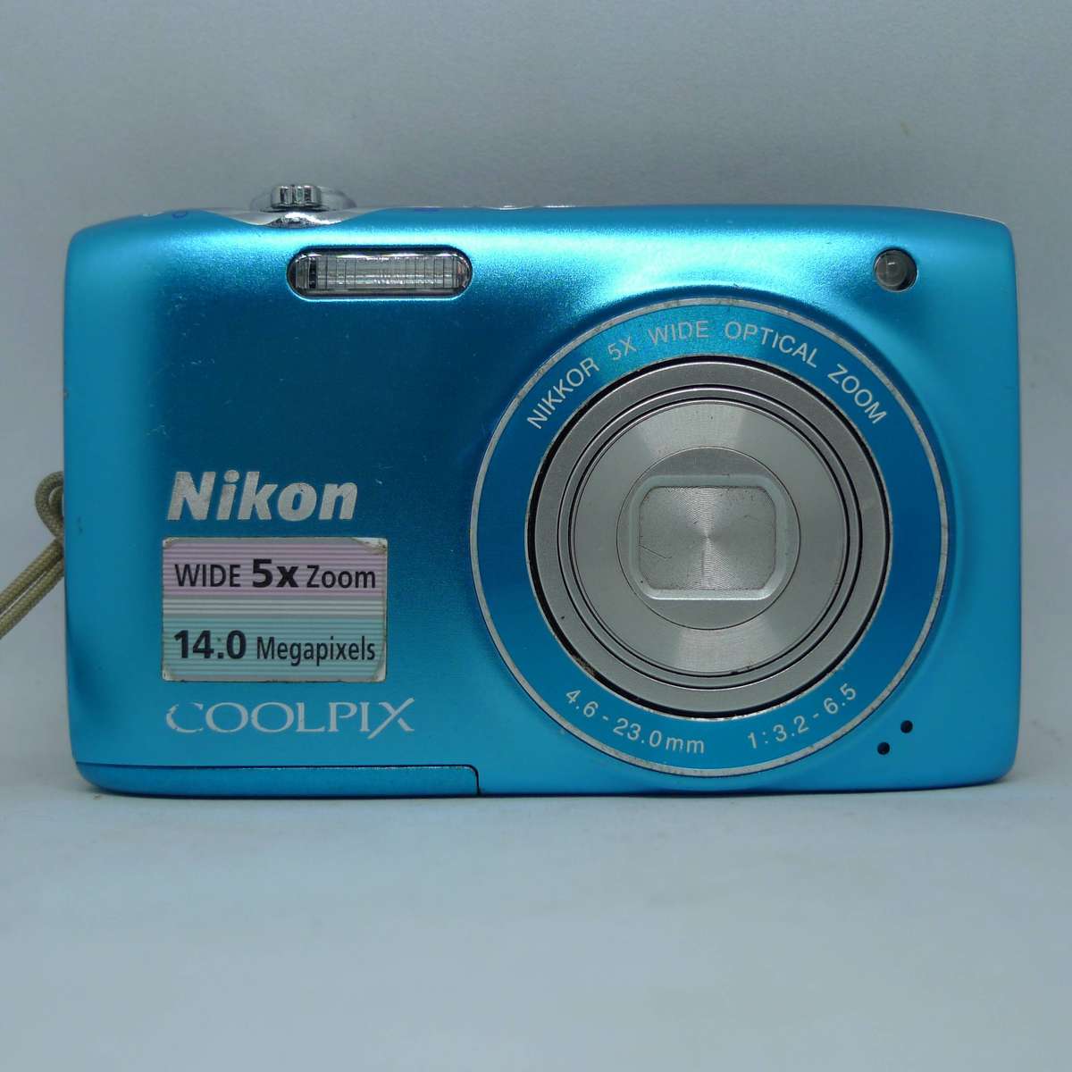 Nikon Coolpix S3100 (Blue) - 14 Megapixels - 5x Optical Zoom