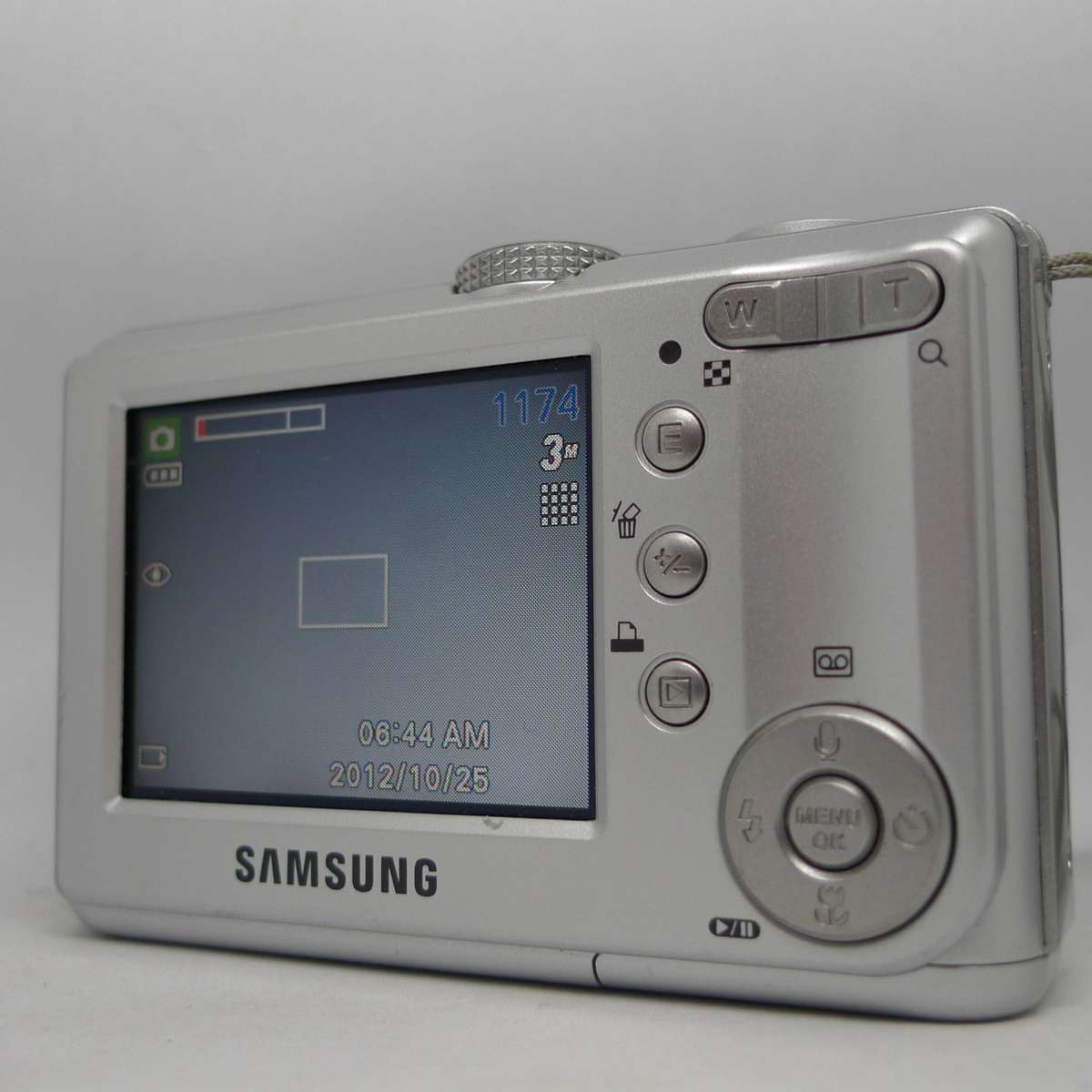 Samsung Digimax S500 - 5.1 Megapixels - 3x Optical Zoom