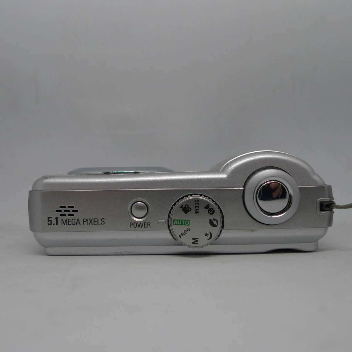 Samsung Digimax S500 - 5.1 Megapixels - 3x Optical Zoom