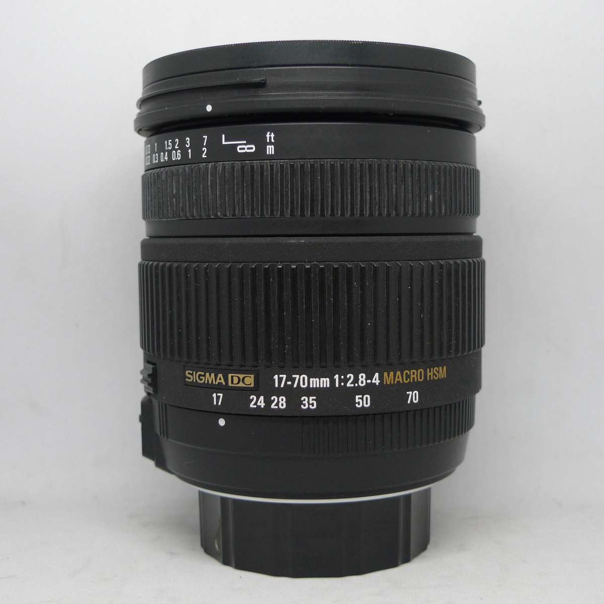 Sigma 17-70mm f/2.8-4 DC Macro OS HSM for Nikon (DX / APS-C) Near Mint Condition