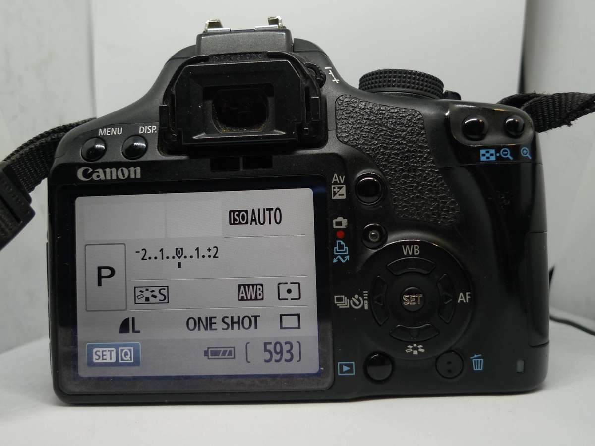 Canon EOS 500D DSLR | 15MP | 18-55mm Lens | Complete Starter Kit | 4GB SD Card