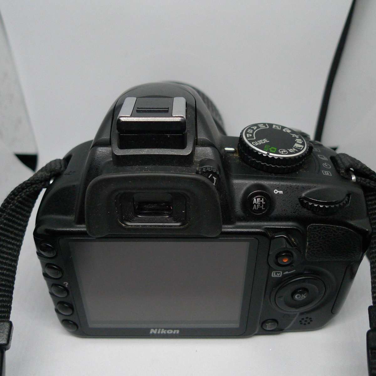  Nikon D3100 DSLR | Low Shutter Count (19k) | 18-55mm VR Lens | Complete Kit