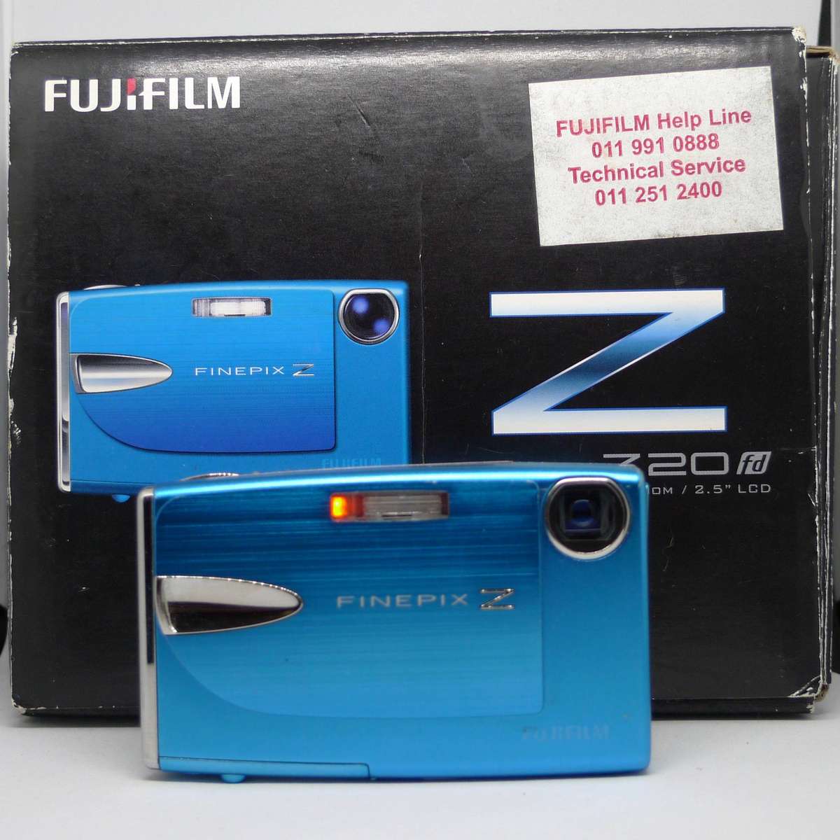  Fujifilm FinePix Z20fd (Blue) | Stylish Sliding Digicam | 4GB SD Card | Complete Boxed Kit