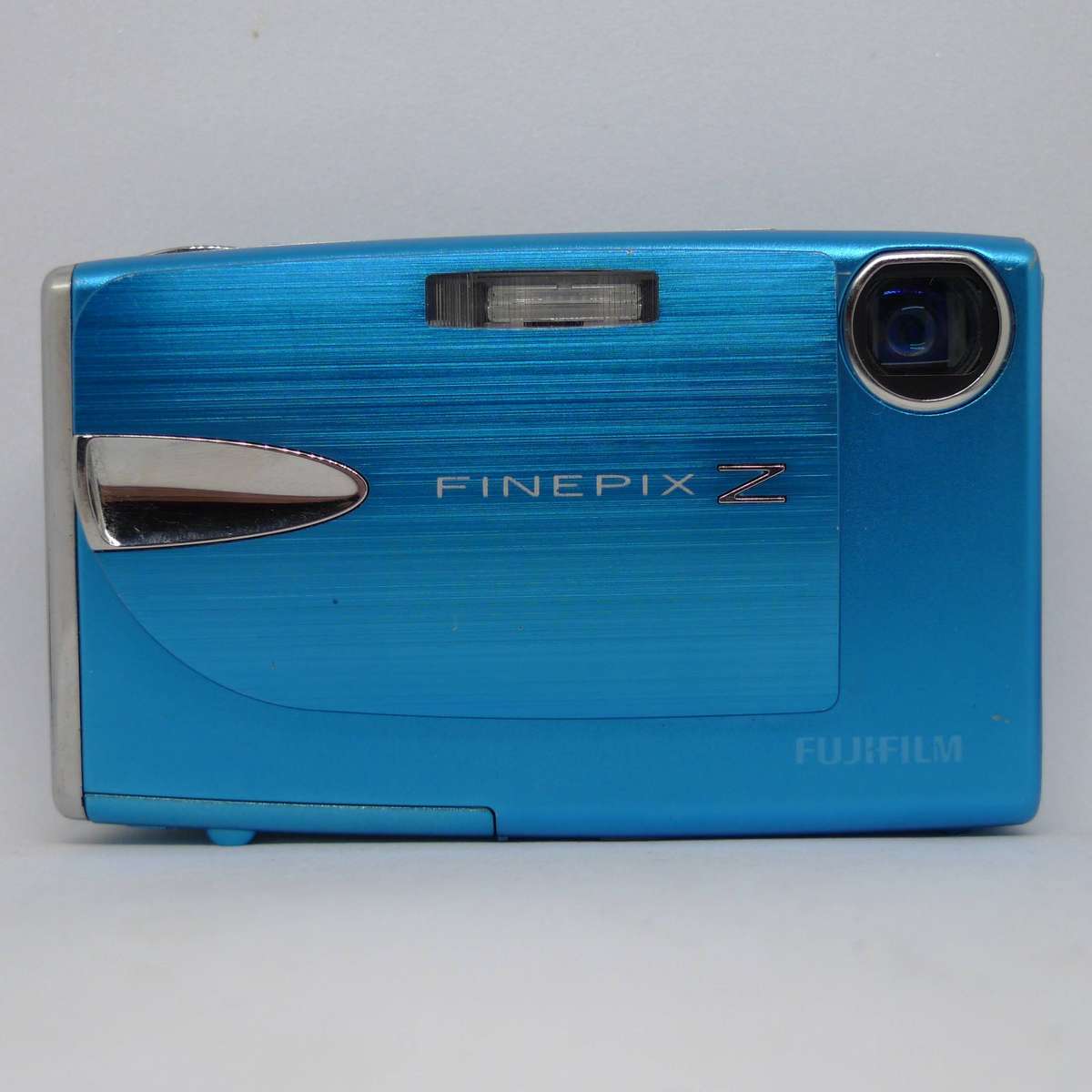  Fujifilm FinePix Z20fd (Blue) | Stylish Sliding Digicam | 4GB SD Card | Complete Boxed Kit