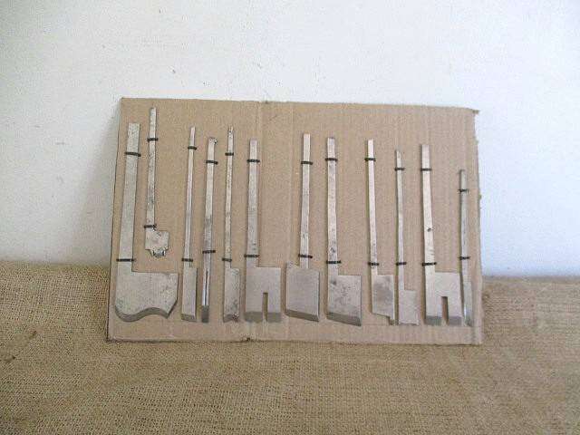 Good Selection Of Twelve Vintage / Antique Molding Plane Cutters