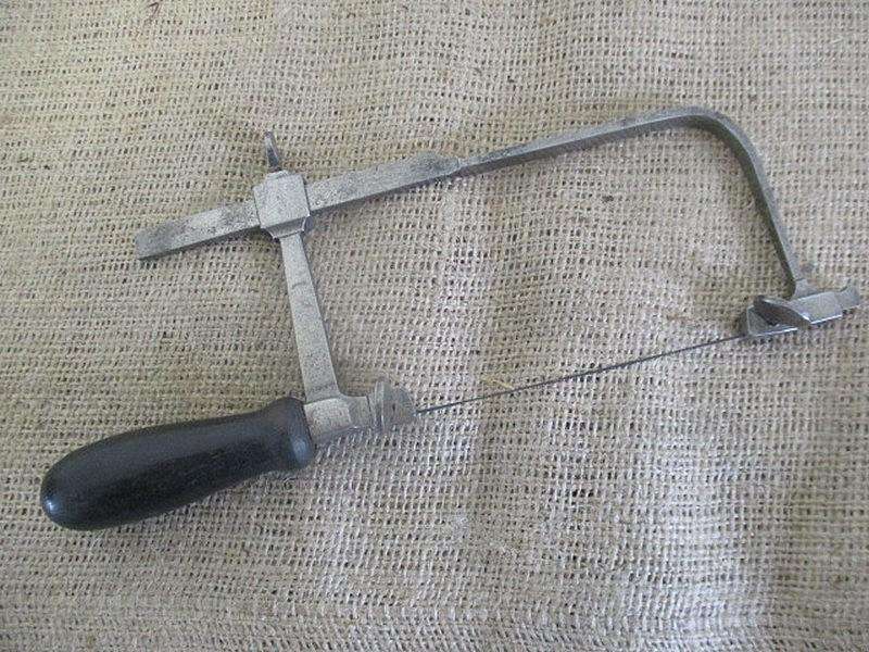 Nice Vintage Adjustable Jewelry Saw               .