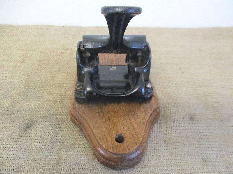 Old Vintage Heavy Duty Two Hole Cast Iron Paper Punch