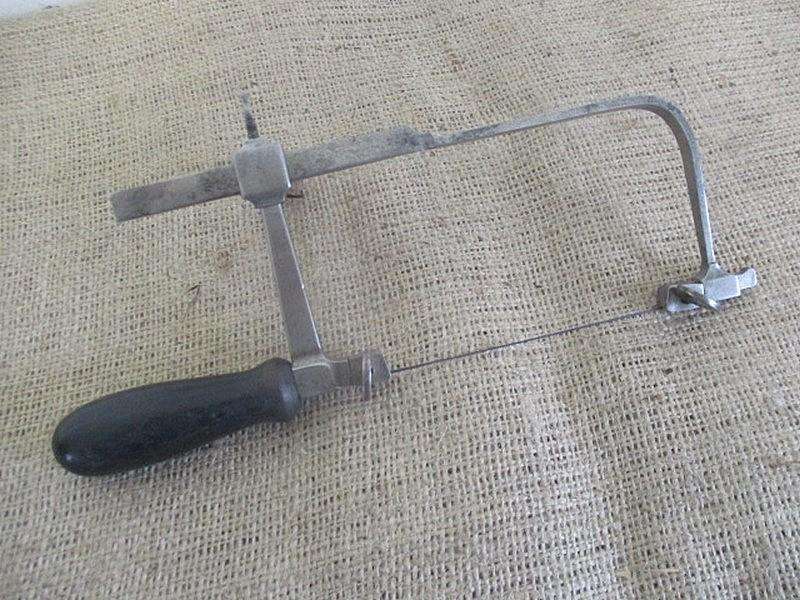 Nice Vintage Adjustable Jewelry Saw               .