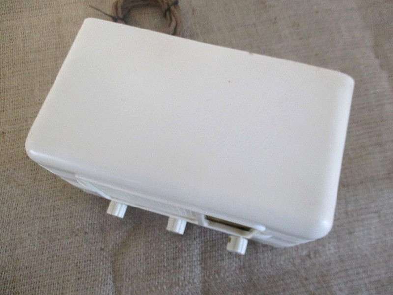 Nice Restoration Challenge........Very Rare Vintage Alba C112 Bakelite Valve Radio         1940's