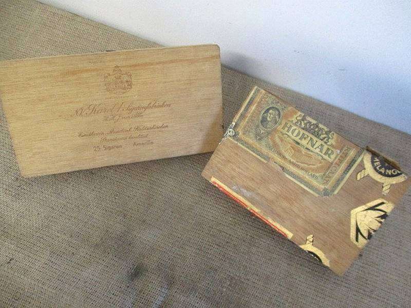 Vintage Hofnar Bolide, Karel 1 Standaard, 2 Serengeti Empty Cigar Boxes And 1x Upmann Cigar & Cutter