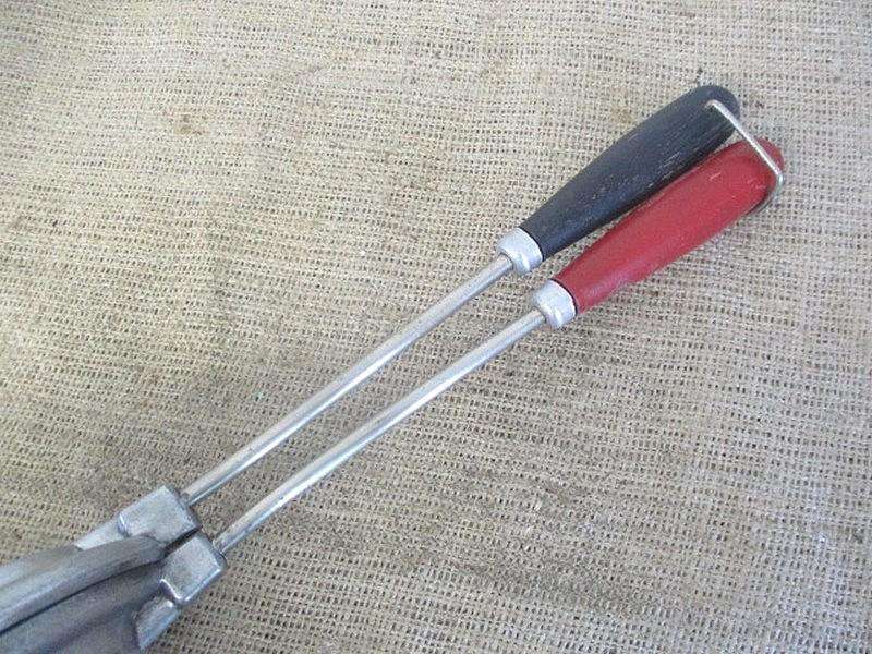 Lovely Vintage Pressure Jaffle Toaster/Maker