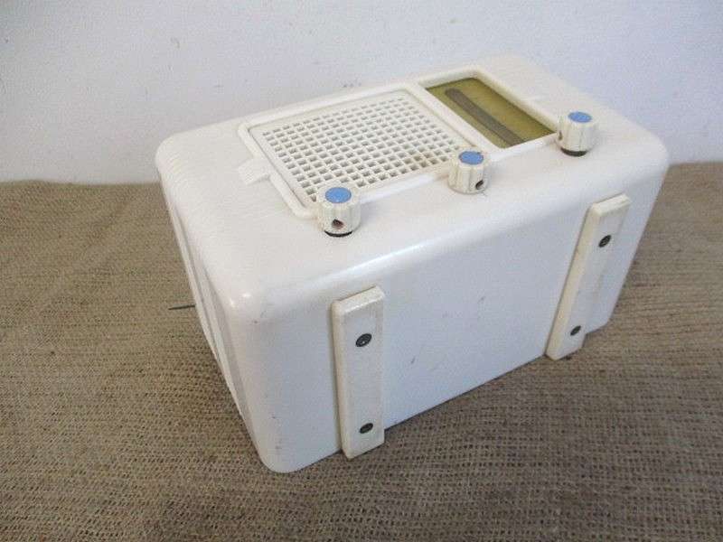 Nice Restoration Challenge........Very Rare Vintage Alba C112 Bakelite Valve Radio         1940's
