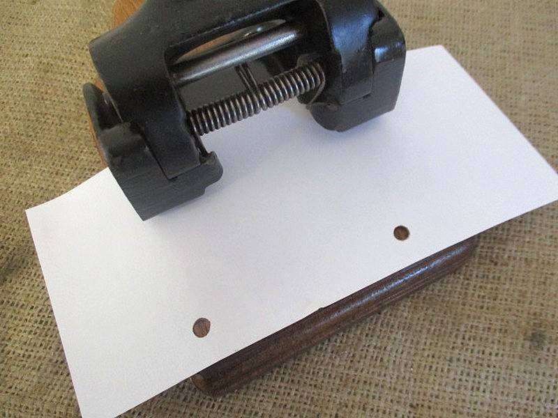Old Vintage Heavy Duty Two Hole Cast Iron Paper Punch