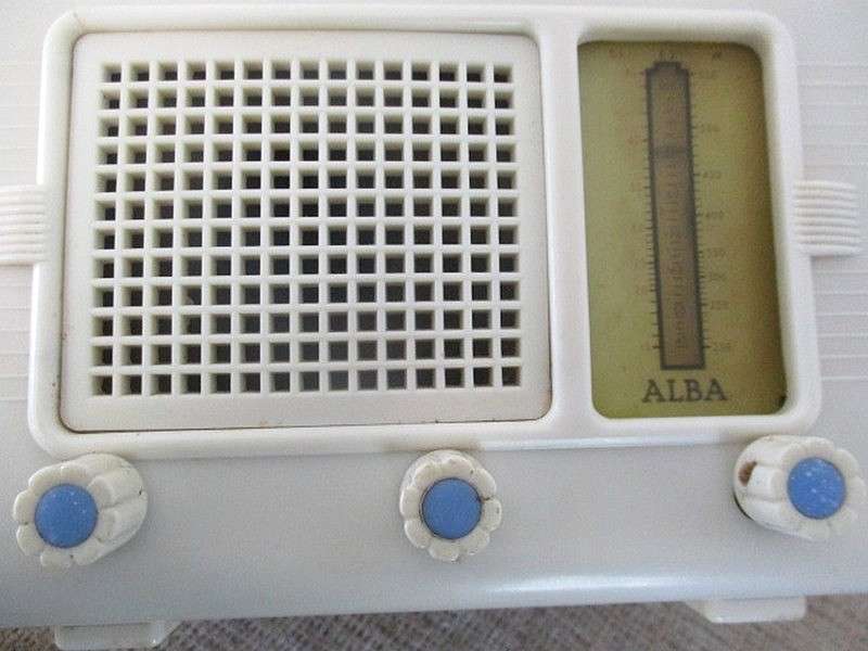 Nice Restoration Challenge........Very Rare Vintage Alba C112 Bakelite Valve Radio         1940's