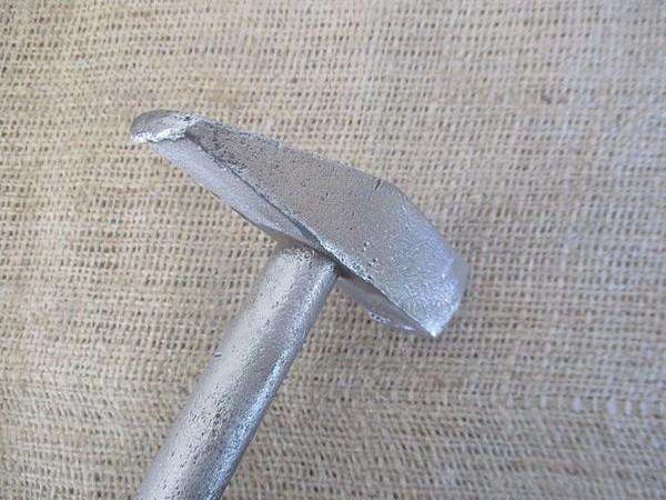 Nice Sturdy Vintage Elliott-Lucas 8 inch Blacksmith Tong With Matching 700gr Machinist Hammer