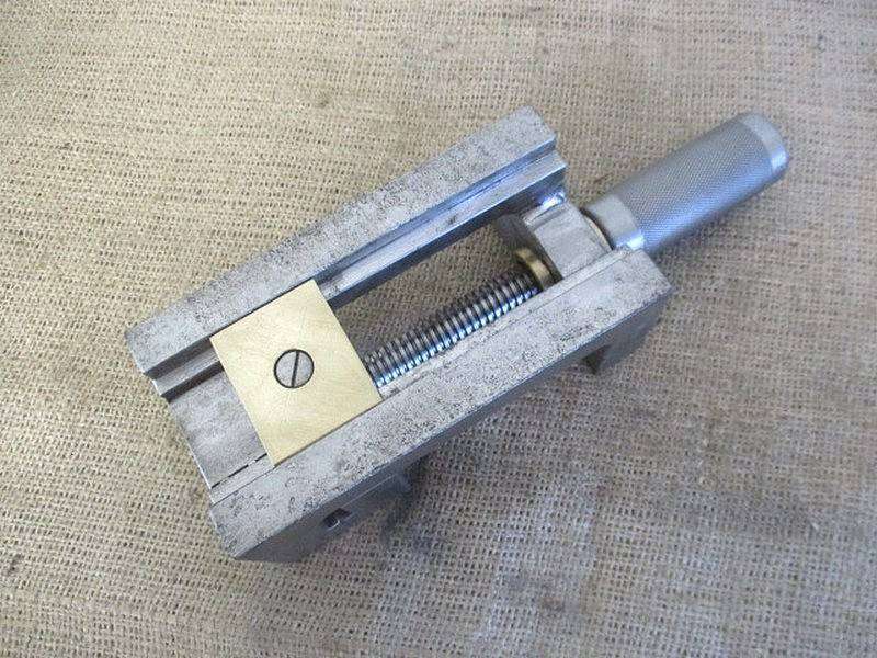 Handy And Sturdy Heavy Duty Vintage Machinist Drill Press Vise
