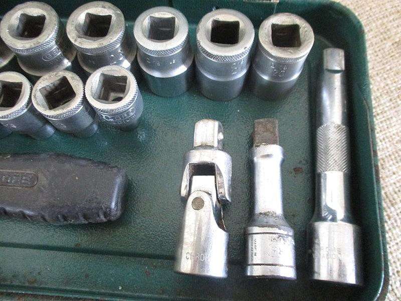 Neat 25 Piece Gedore D19 3/4 inch Drive Set In Stahlwille Toolbox