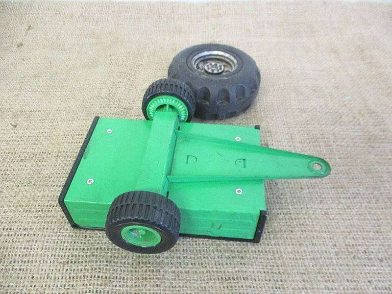 For Repair Or Spares....Highly Collectable Vintage "Strike" Toy Equipment/Collection As Per Photos