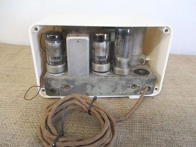 Nice Restoration Challenge........Very Rare Vintage Alba C112 Bakelite Valve Radio         1940's