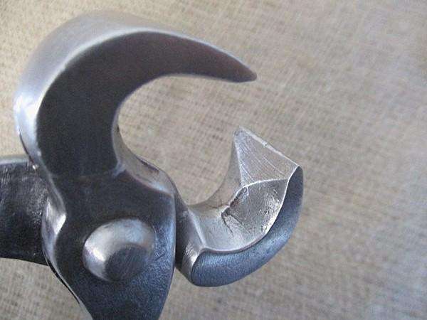 Nice Sturdy Vintage Elliott-Lucas 8 inch Blacksmith Tong With Matching 700gr Machinist Hammer