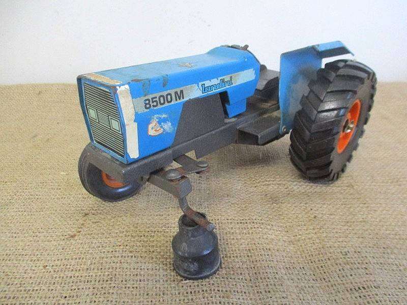 For Repair Or Spares....Highly Collectable Vintage "Strike" Toy Equipment/Collection As Per Photos