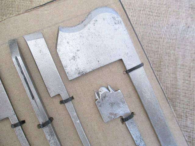 Good Selection Of Twelve Vintage / Antique Molding Plane Cutters